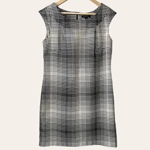 Banana Republic Black White Houndstooth Cap Sleeve Shift Dress Size 6